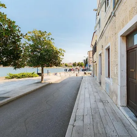 Nina In Porec, Istria Пореч